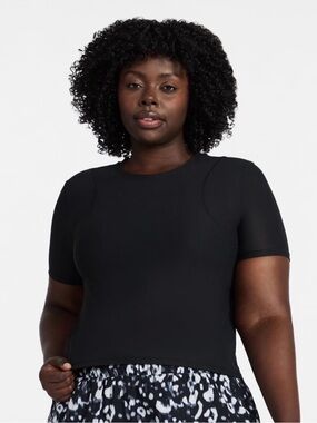 Avia Black Short Sleeve Crewneck Tee Size XL or XXL New!!!